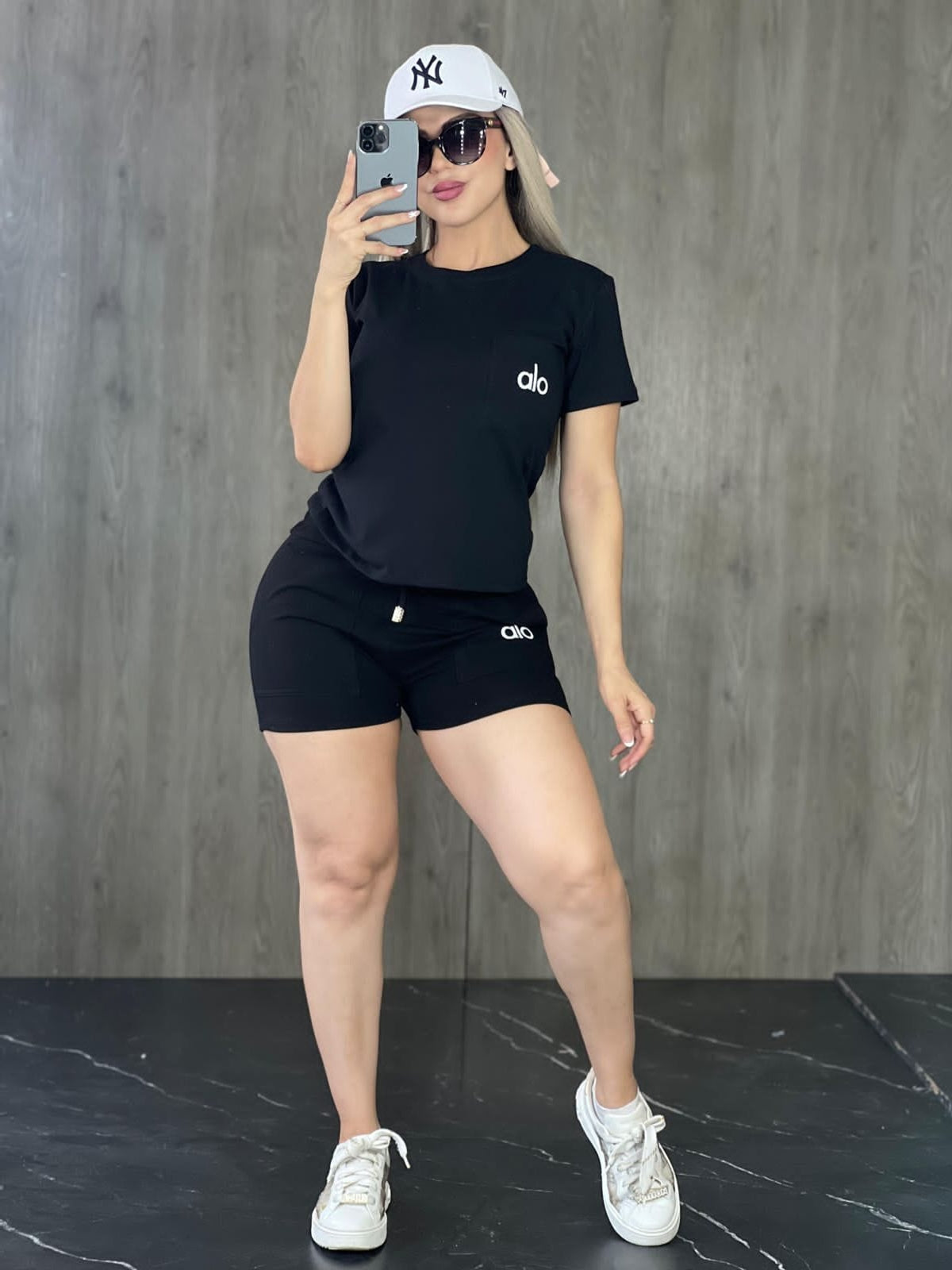 Summer Black Embroidered Round Neck Short Sleeve Shorts Suit