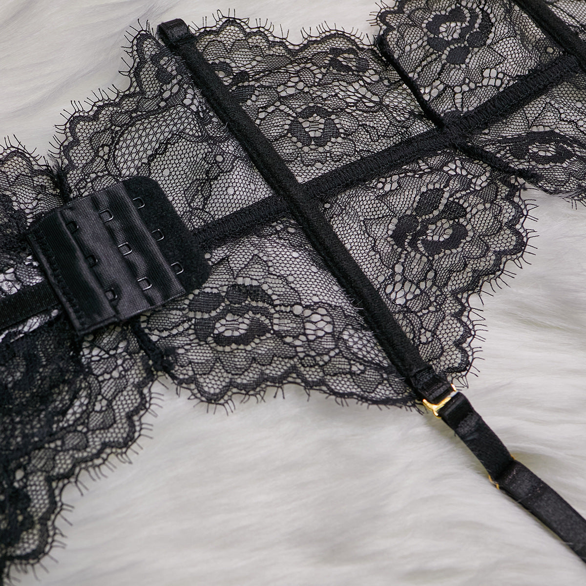 Sexy Hollow Lace Eyelash Lace Splicing Steel Ring Gathered Halter Neck Ankle Ring Set