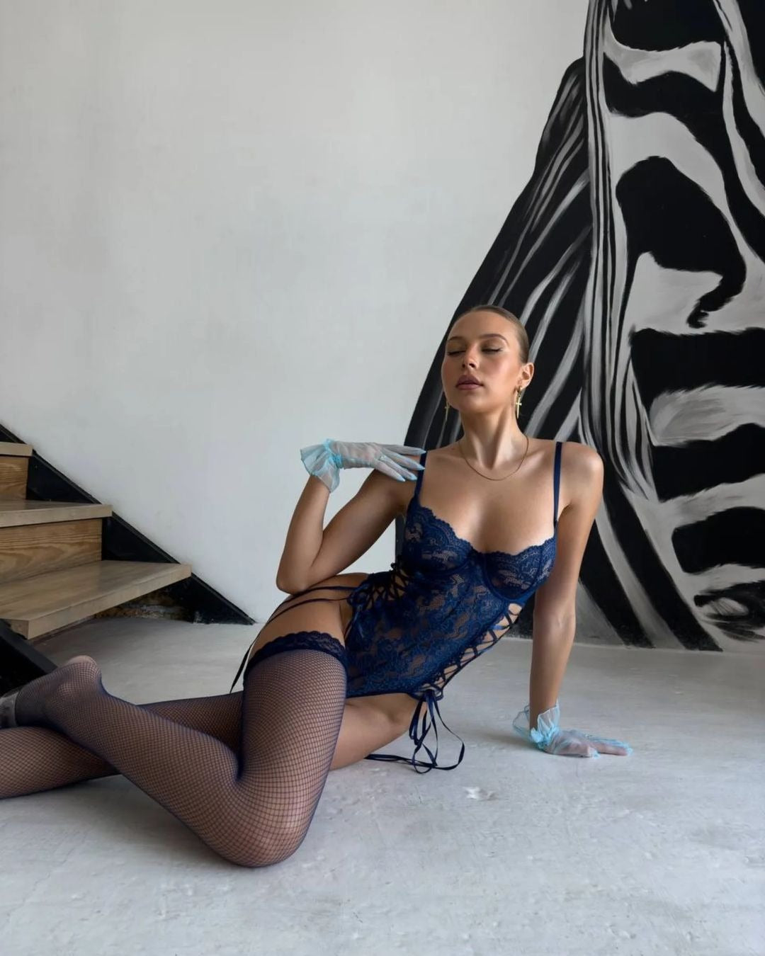 Sexy Lace Stitching Rope Tie Steel Ring Gathered Sling Body Shaping with Stockings + Jumpsuit Set