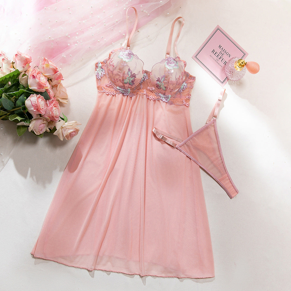 Sexy Flower Embroidered Bra Wire Gathered Mesh One-Piece Nightdress + T-Back